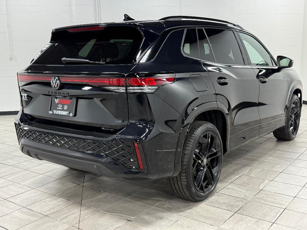 new 2025 Volkswagen Tiguan car, priced at $37,077