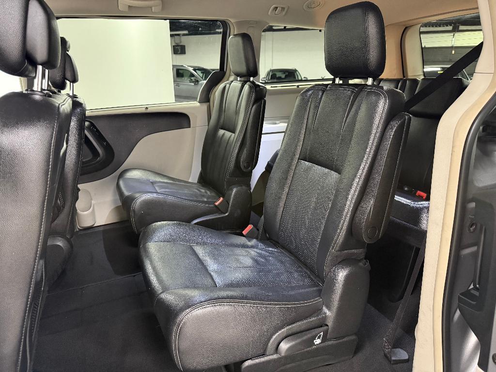 used 2015 Chrysler Town & Country car, priced at $11,500