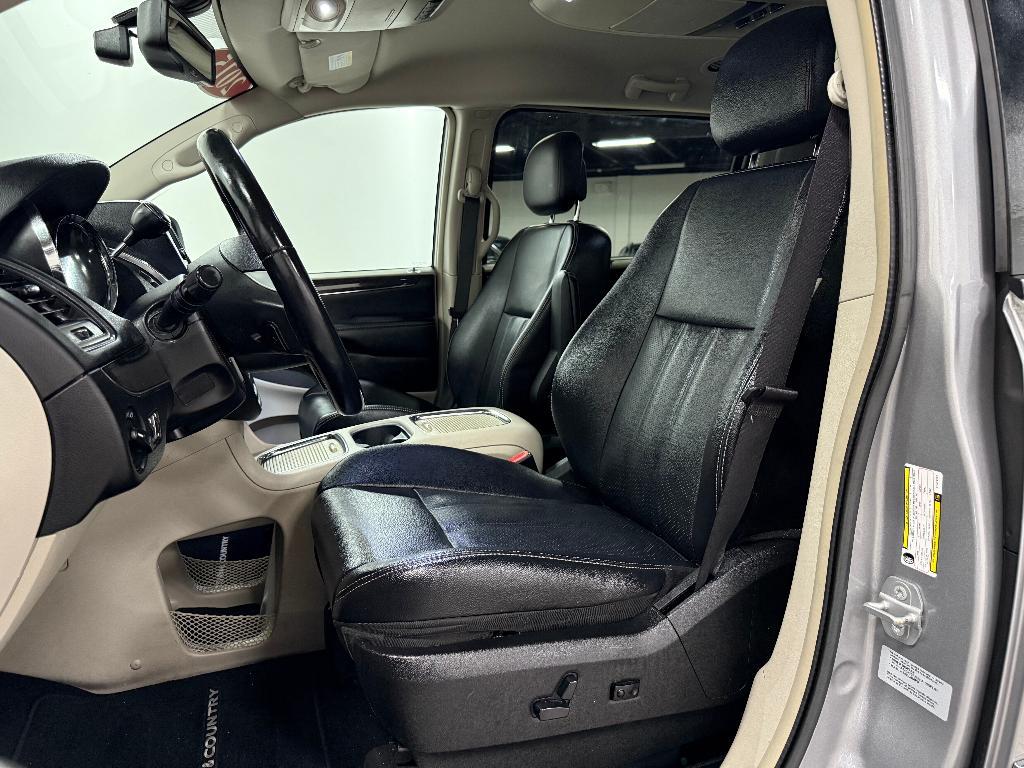 used 2015 Chrysler Town & Country car, priced at $11,500