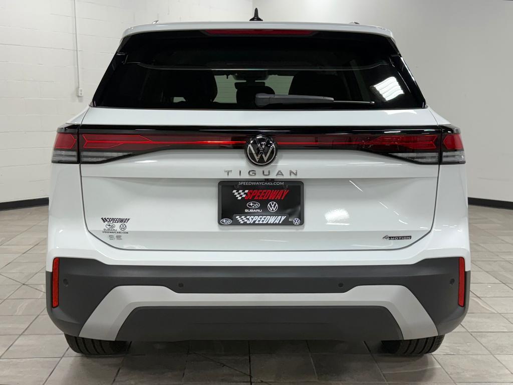 new 2025 Volkswagen Tiguan car, priced at $34,252