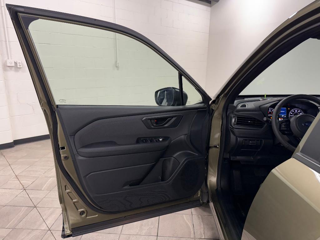 new 2025 Subaru Forester car, priced at $33,346