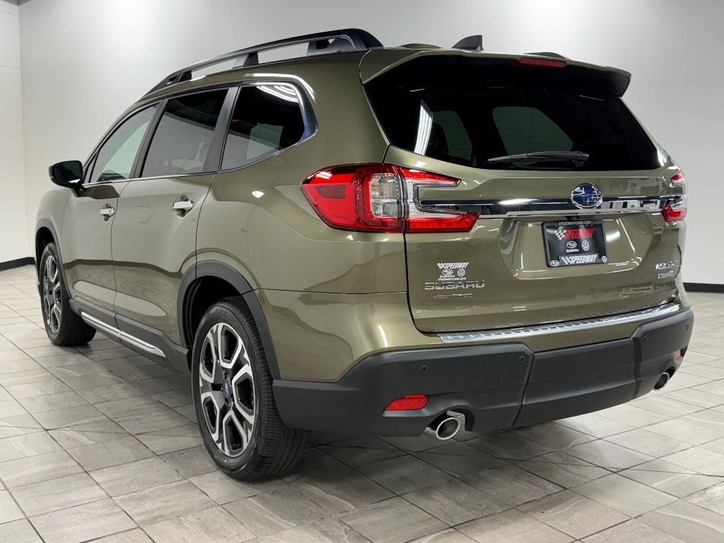 new 2025 Subaru Ascent car, priced at $53,273