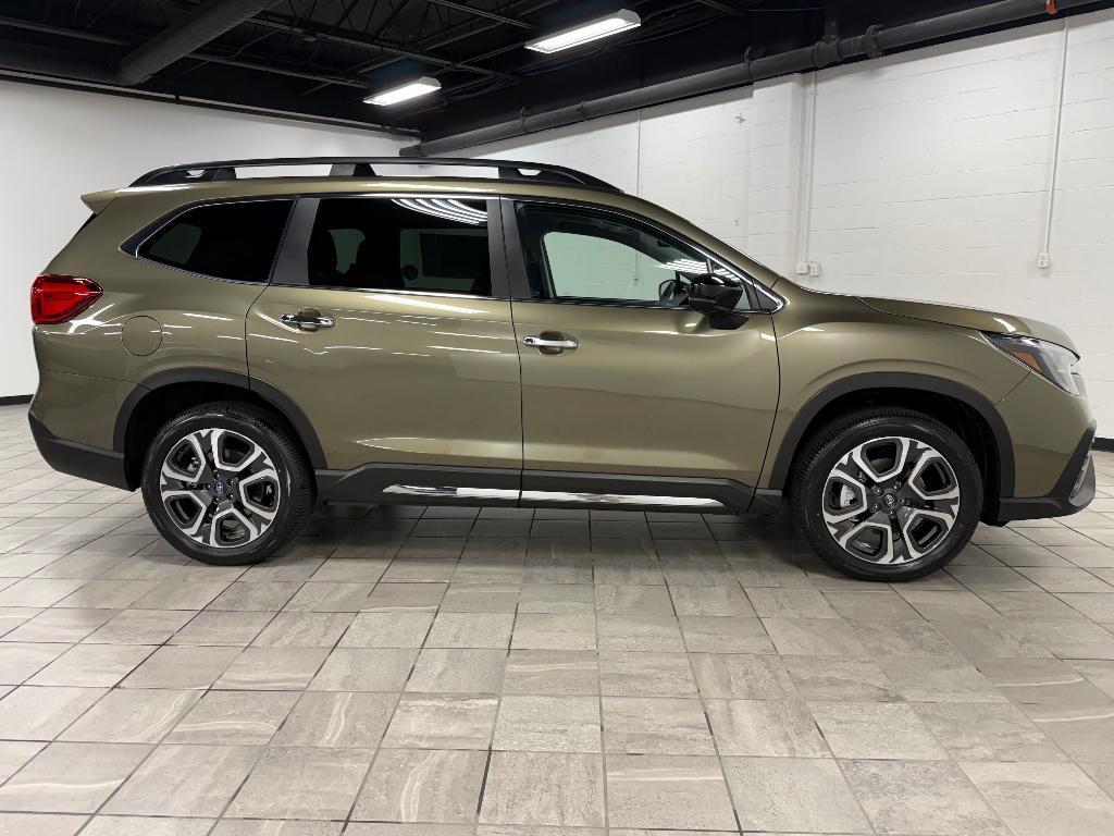 new 2025 Subaru Ascent car, priced at $53,273