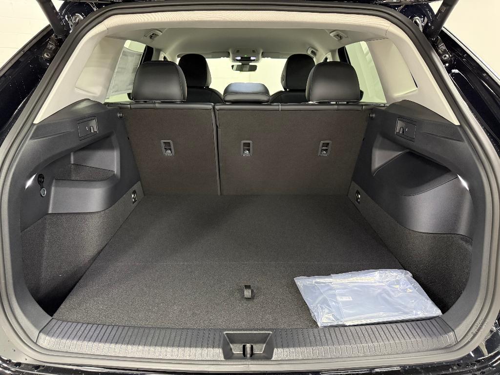 new 2026 Volkswagen Tiguan car, priced at $36,080