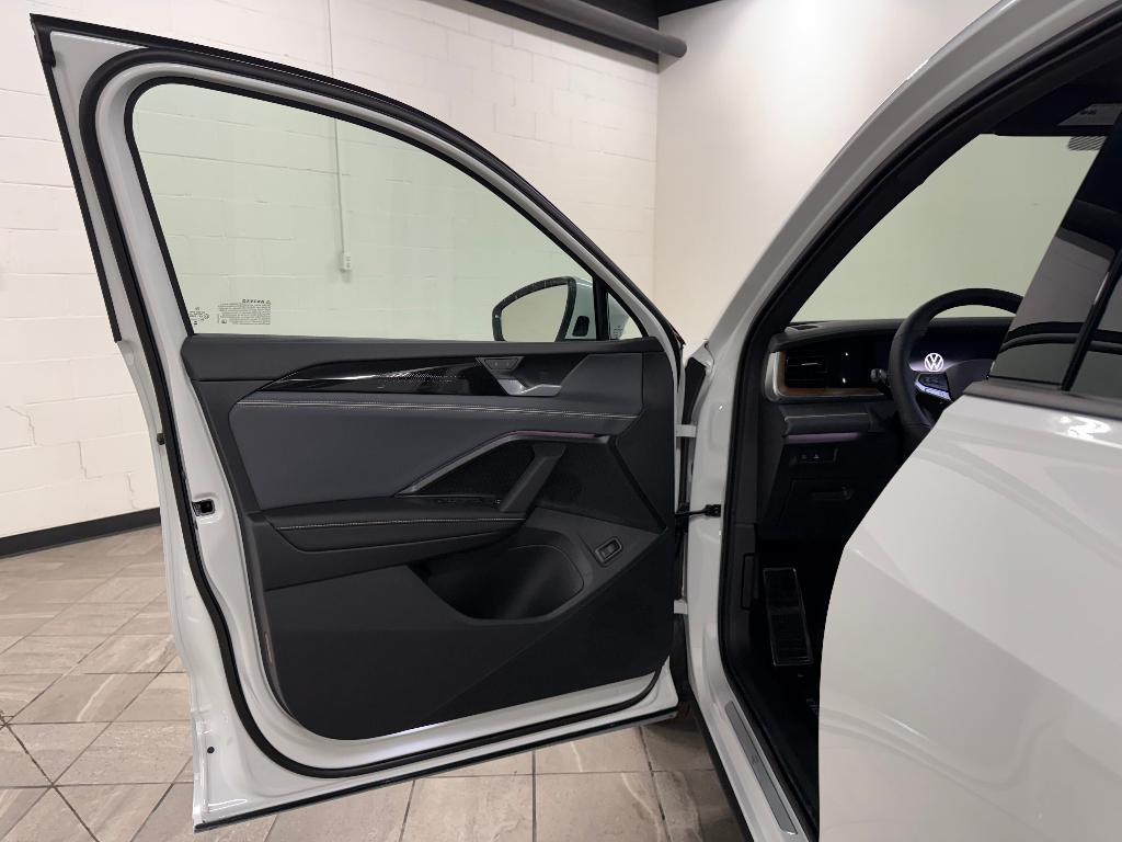 new 2026 Volkswagen Tiguan car, priced at $44,312