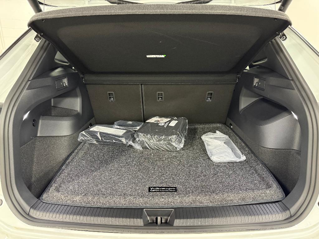 new 2026 Volkswagen Tiguan car, priced at $44,312