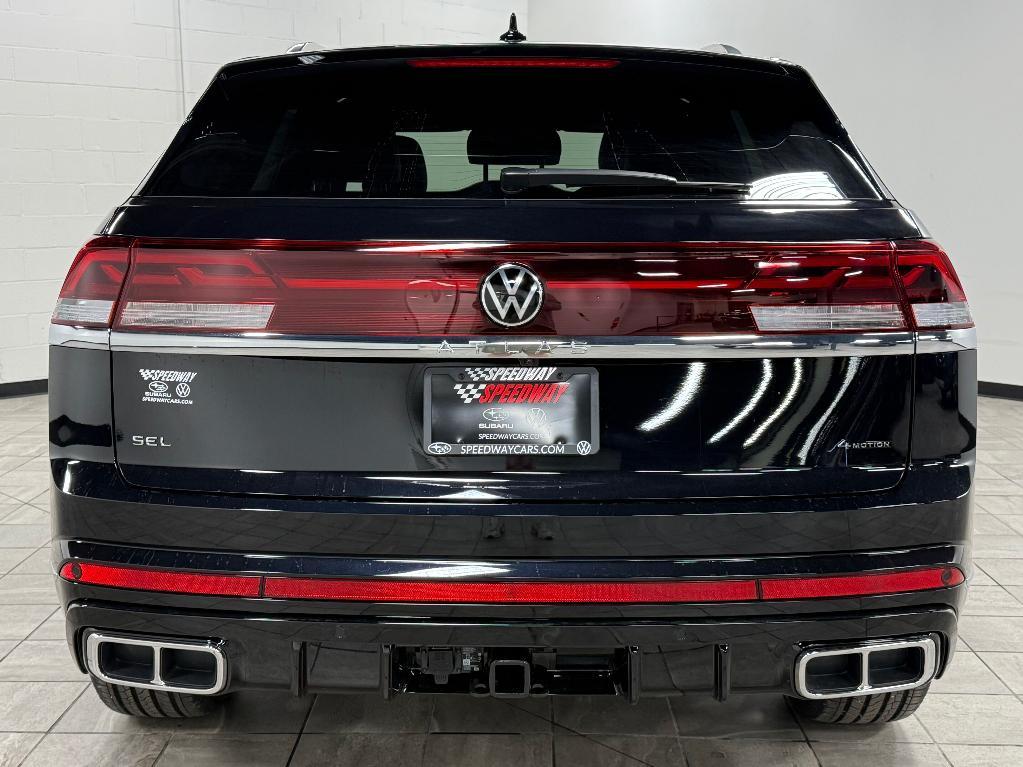 new 2026 Volkswagen Atlas Cross Sport car, priced at $53,867