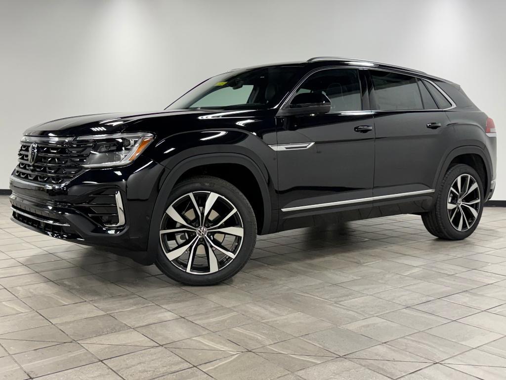 new 2026 Volkswagen Atlas Cross Sport car, priced at $53,867