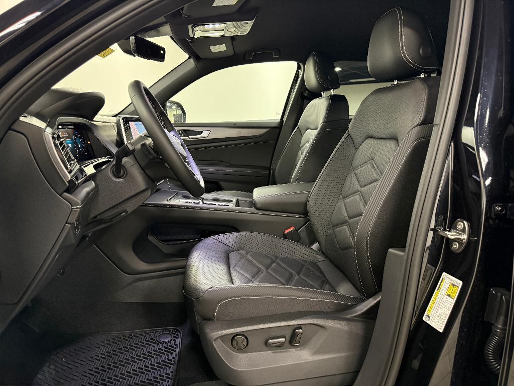 new 2026 Volkswagen Atlas Cross Sport car, priced at $40,635