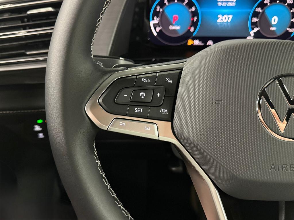 new 2026 Volkswagen Atlas Cross Sport car, priced at $40,635