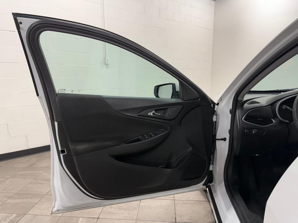 used 2023 Chevrolet Malibu car, priced at $18,900
