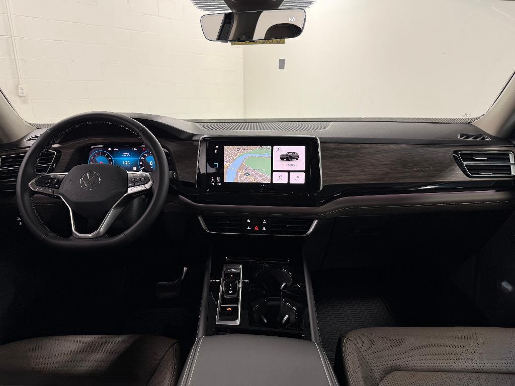 new 2026 Volkswagen Atlas car, priced at $50,428