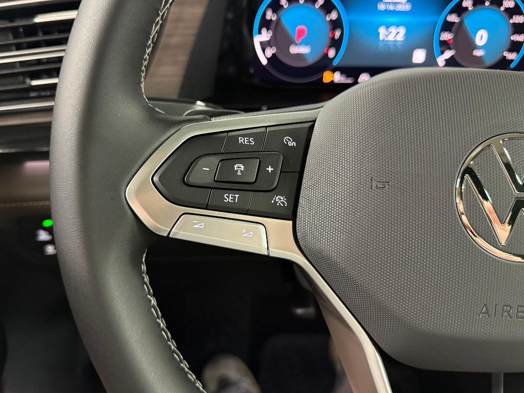 new 2026 Volkswagen Atlas car, priced at $50,428