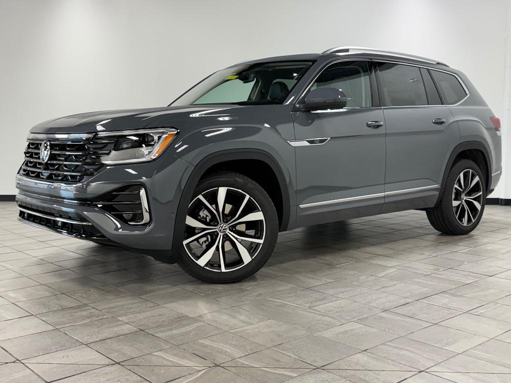 new 2026 Volkswagen Atlas car, priced at $55,185