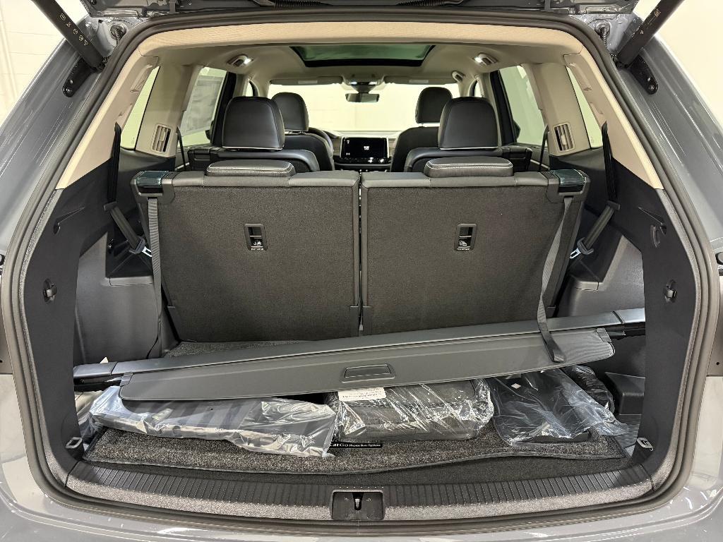 new 2026 Volkswagen Atlas car, priced at $55,185