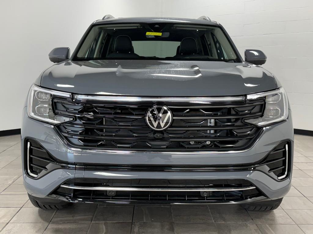 new 2026 Volkswagen Atlas car, priced at $55,185