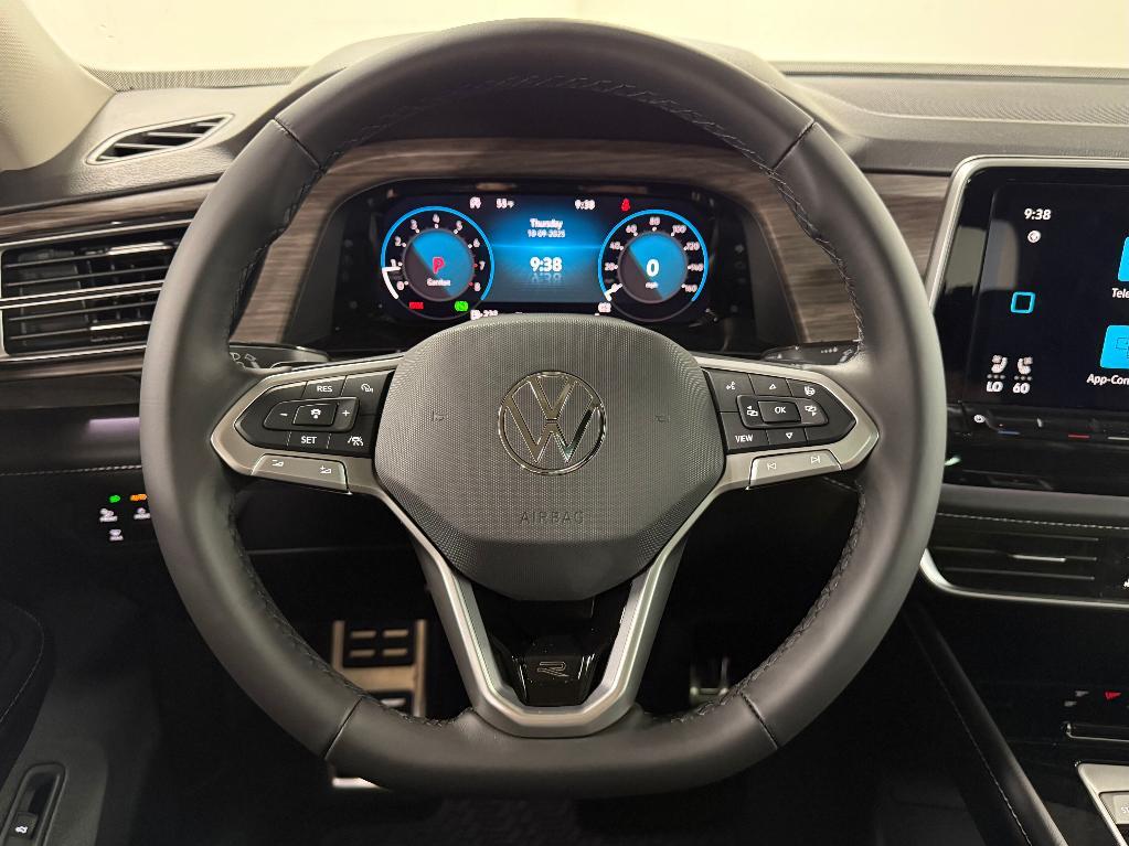 new 2026 Volkswagen Atlas car, priced at $55,185