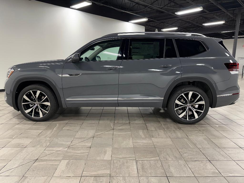 new 2026 Volkswagen Atlas car, priced at $55,185