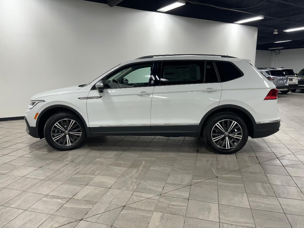 new 2024 Volkswagen Tiguan car, priced at $32,276