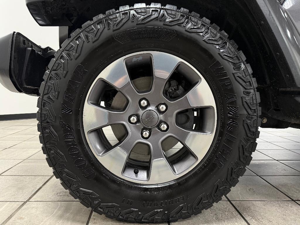 used 2019 Jeep Wrangler Unlimited car, priced at $24,287