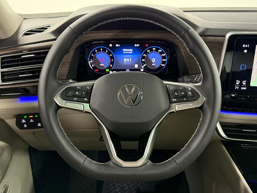 new 2025 Volkswagen Atlas car, priced at $44,427