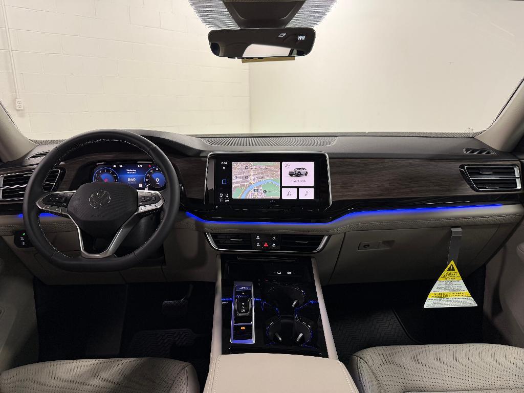new 2025 Volkswagen Atlas car, priced at $44,427
