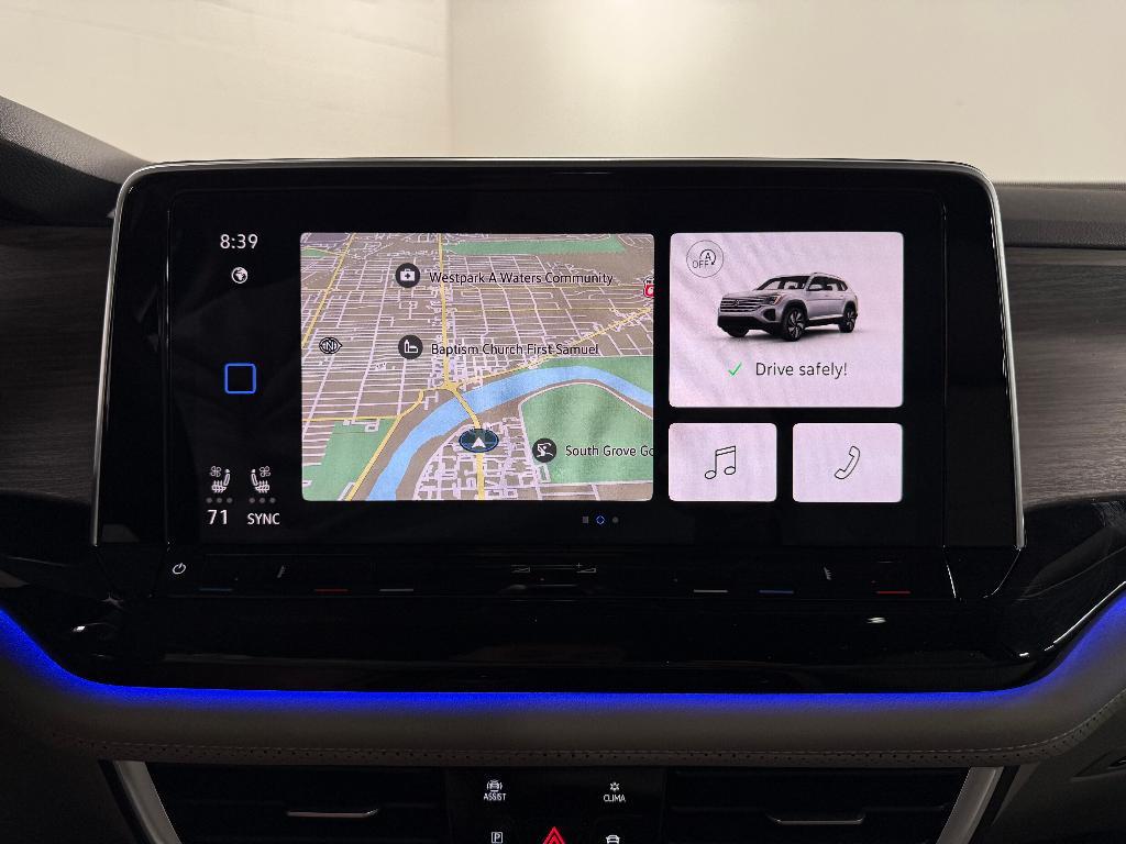 new 2025 Volkswagen Atlas car, priced at $44,427