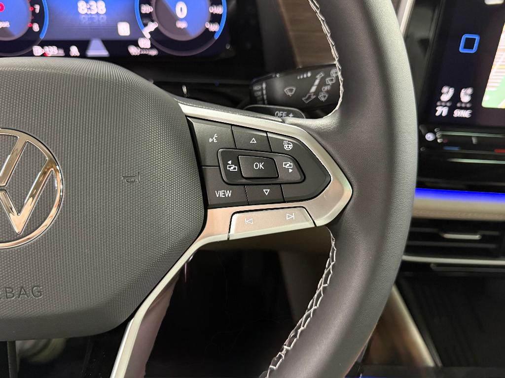 new 2025 Volkswagen Atlas car, priced at $44,427