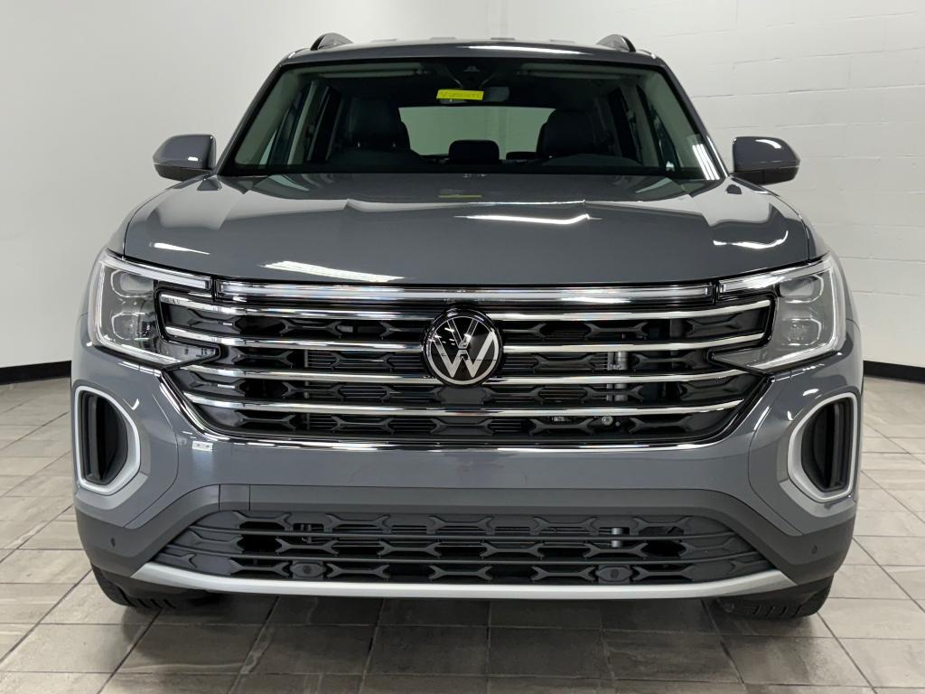 new 2026 Volkswagen Atlas car, priced at $46,823
