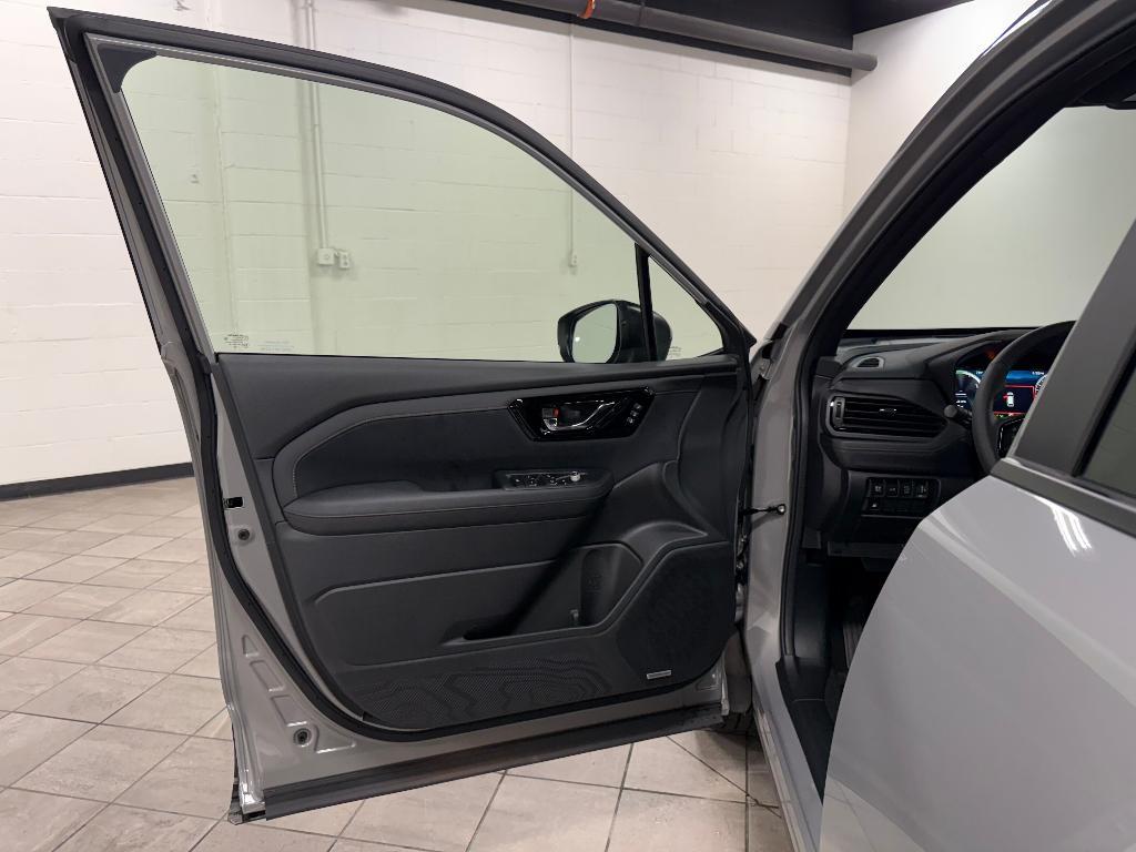 new 2025 Subaru Forester Hybrid car, priced at $44,311