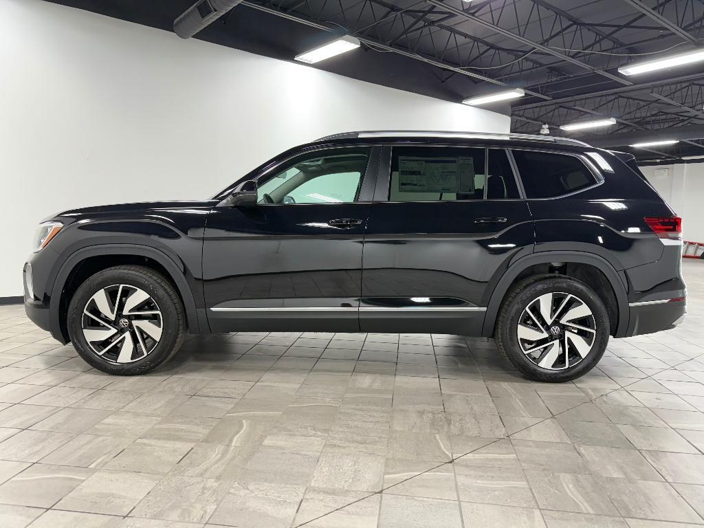 new 2025 Volkswagen Atlas car, priced at $48,156