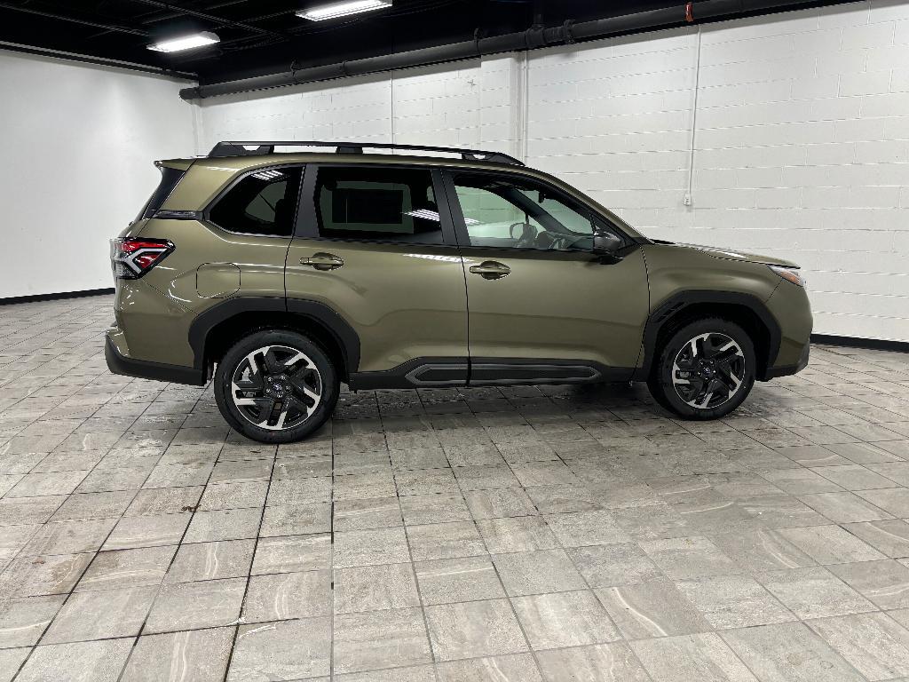 new 2025 Subaru Forester car, priced at $39,995