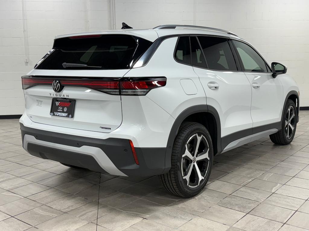 new 2025 Volkswagen Tiguan car, priced at $36,094