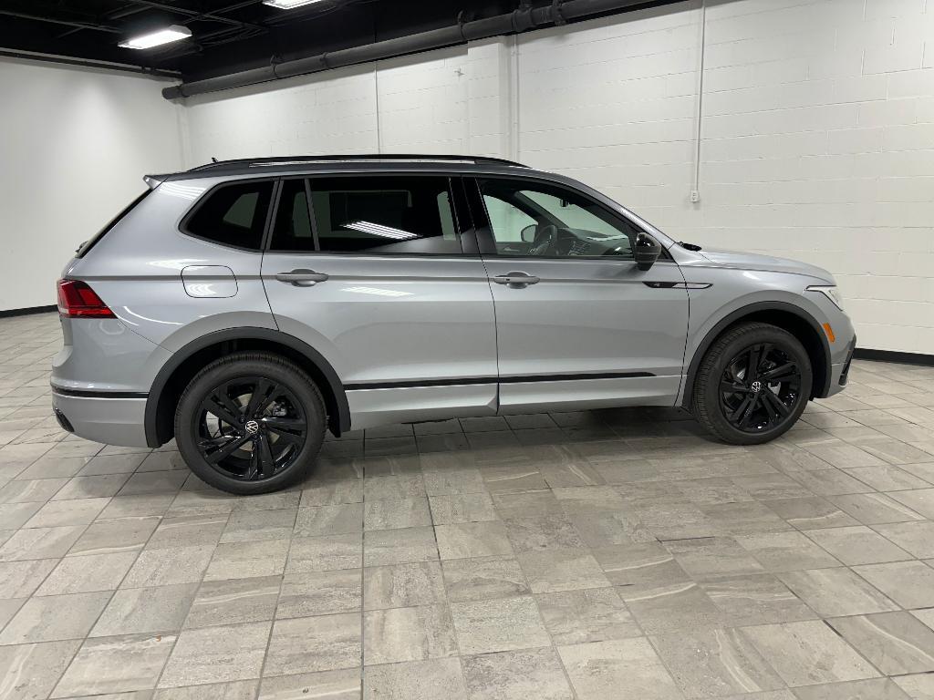 new 2024 Volkswagen Tiguan car, priced at $34,504