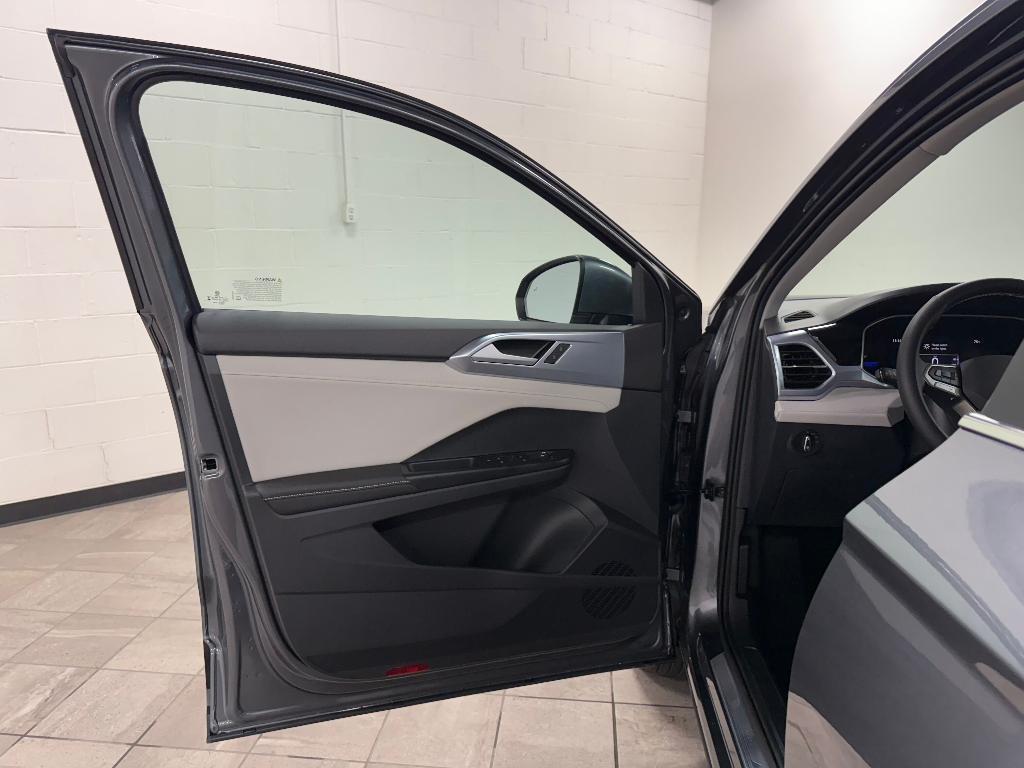 new 2025 Volkswagen Taos car, priced at $32,453