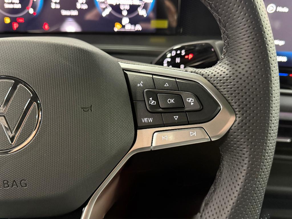 new 2025 Volkswagen Tiguan car, priced at $37,078