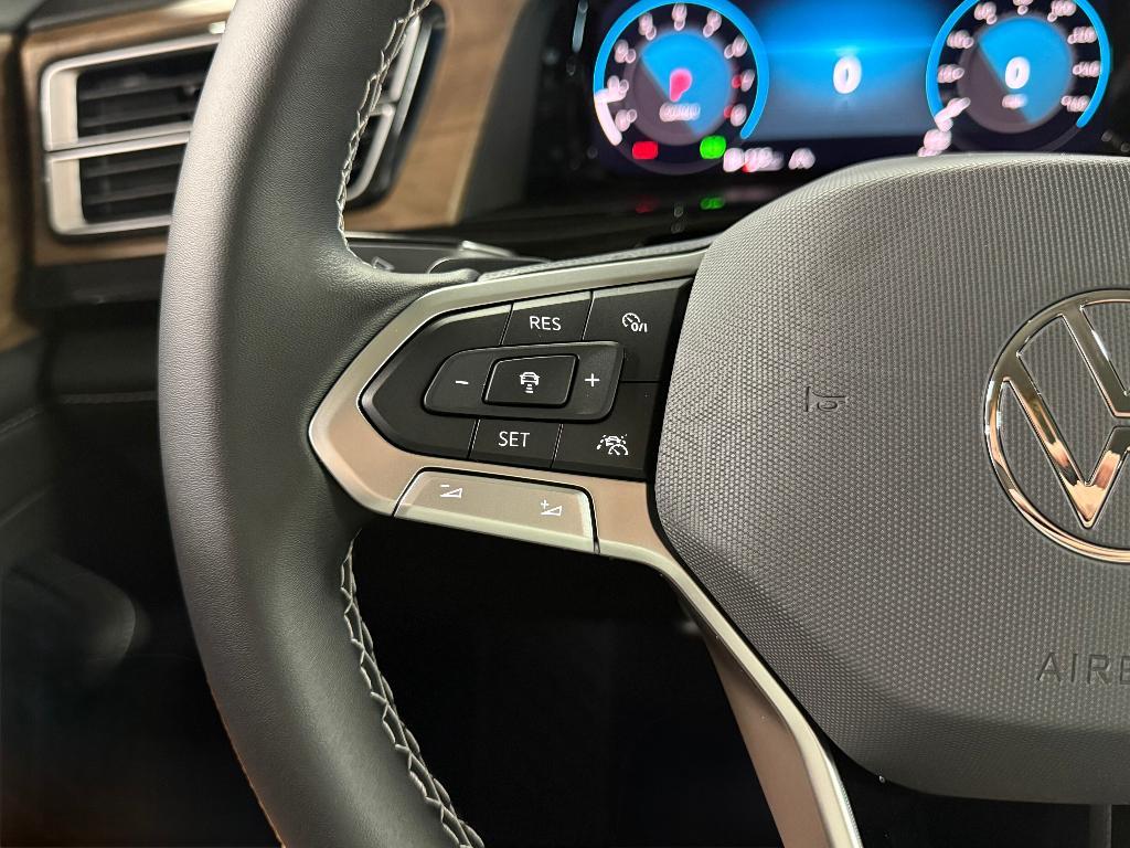 new 2025 Volkswagen Atlas car, priced at $41,235