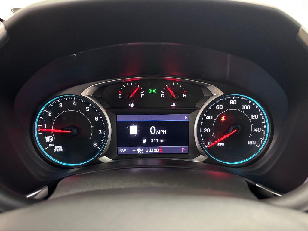 used 2022 Chevrolet Equinox car, priced at $25,000