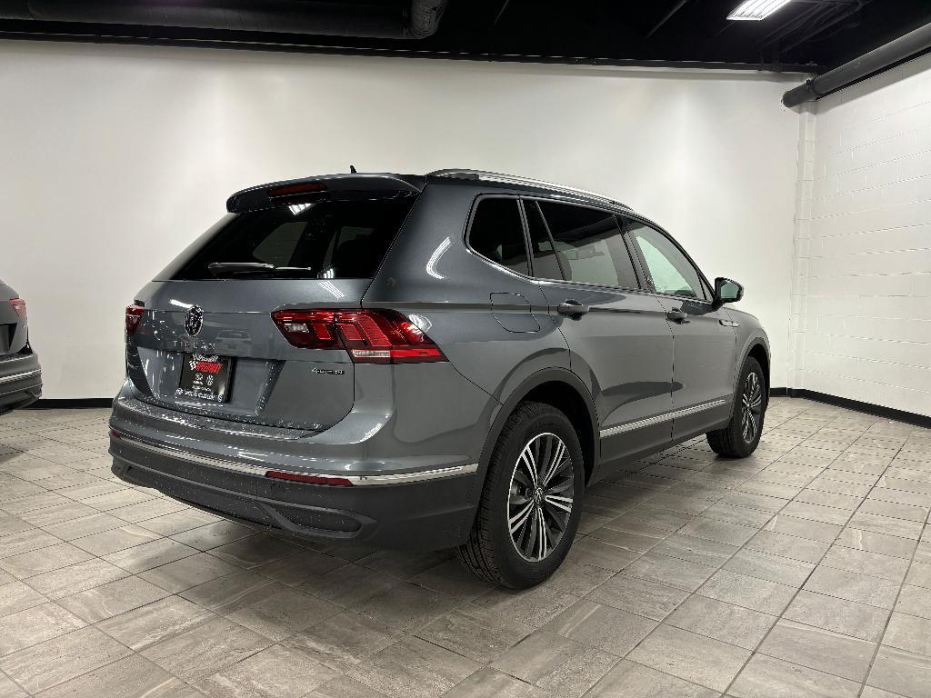 new 2024 Volkswagen Tiguan car, priced at $32,154