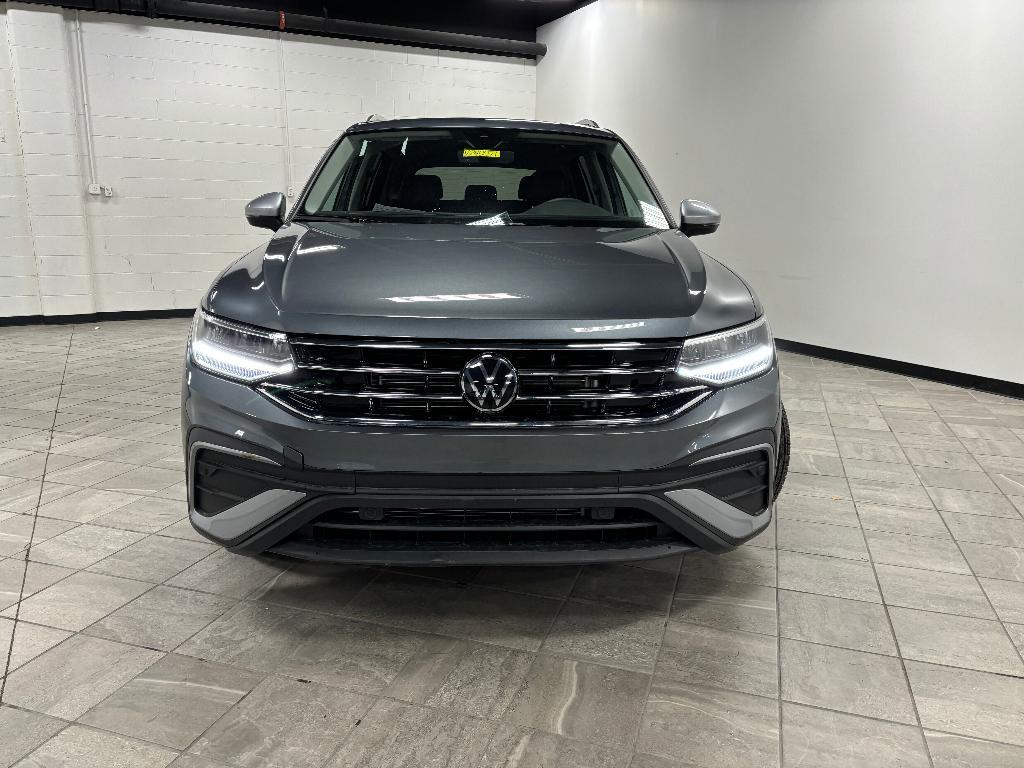 new 2024 Volkswagen Tiguan car, priced at $32,154