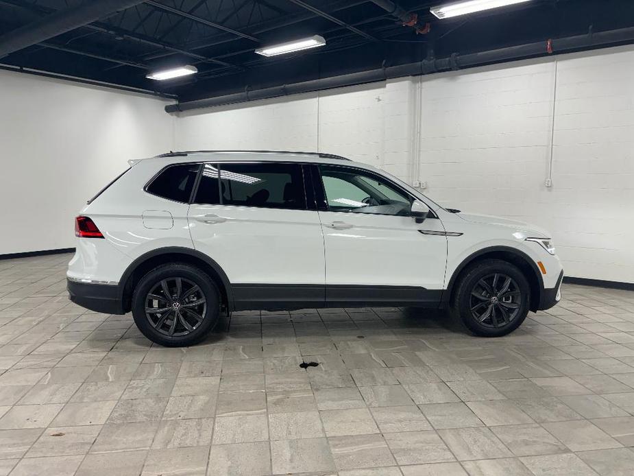 new 2024 Volkswagen Tiguan car, priced at $31,031