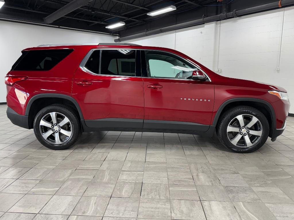 used 2018 Chevrolet Traverse car, priced at $14,000