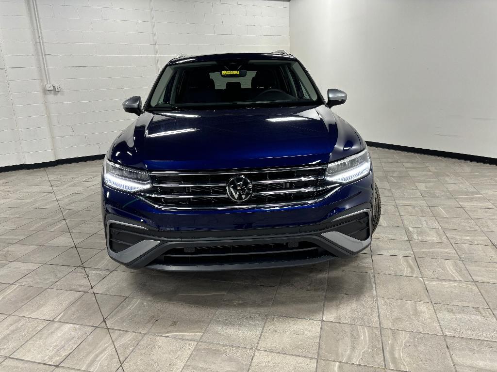 new 2024 Volkswagen Tiguan car, priced at $32,154