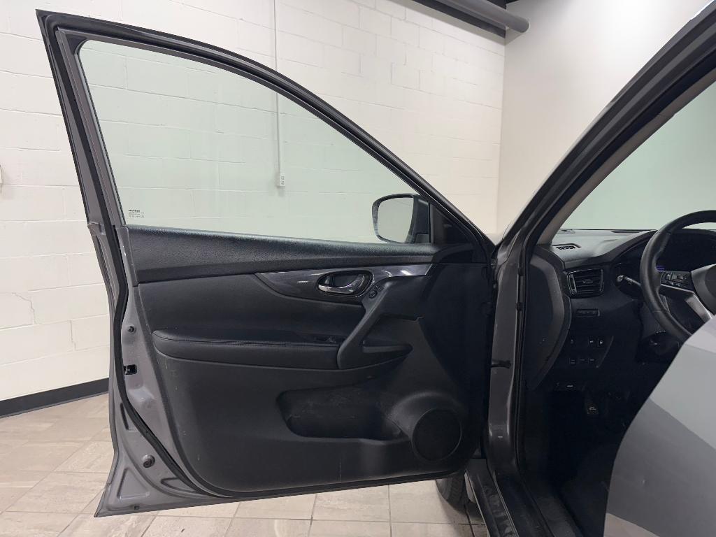 used 2018 Nissan Rogue car, priced at $13,500