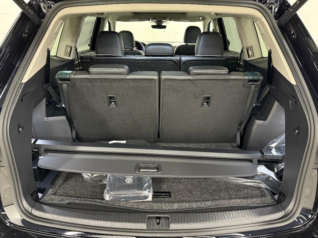 new 2025 Volkswagen Atlas car, priced at $49,266