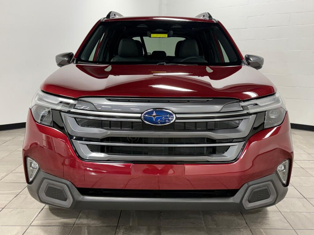 new 2025 Subaru Forester car, priced at $40,239