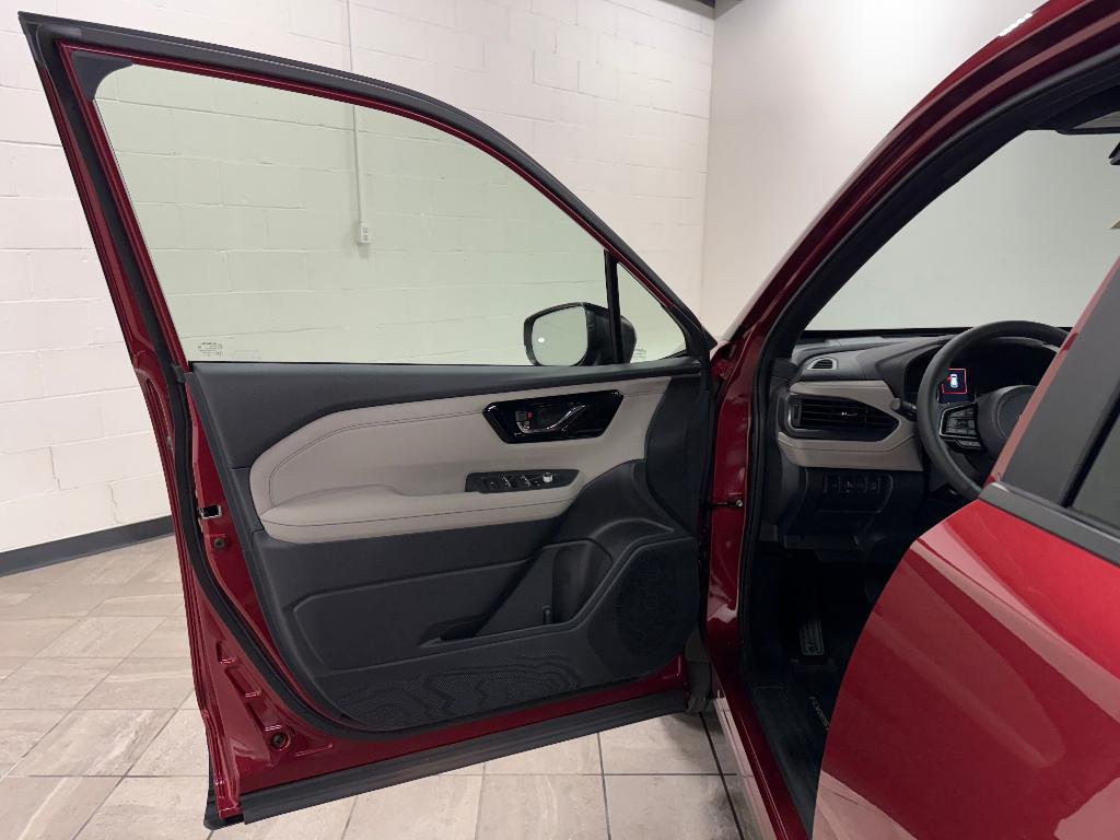 new 2025 Subaru Forester car, priced at $40,239