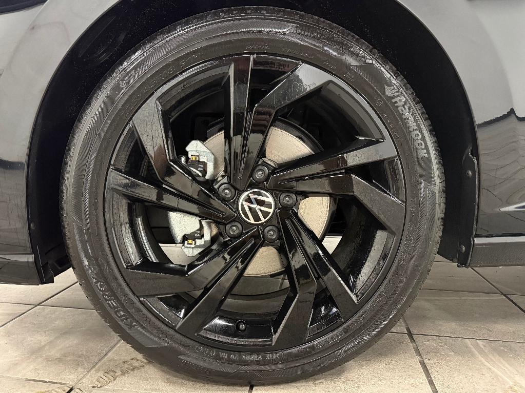 new 2025 Volkswagen Jetta car, priced at $27,573