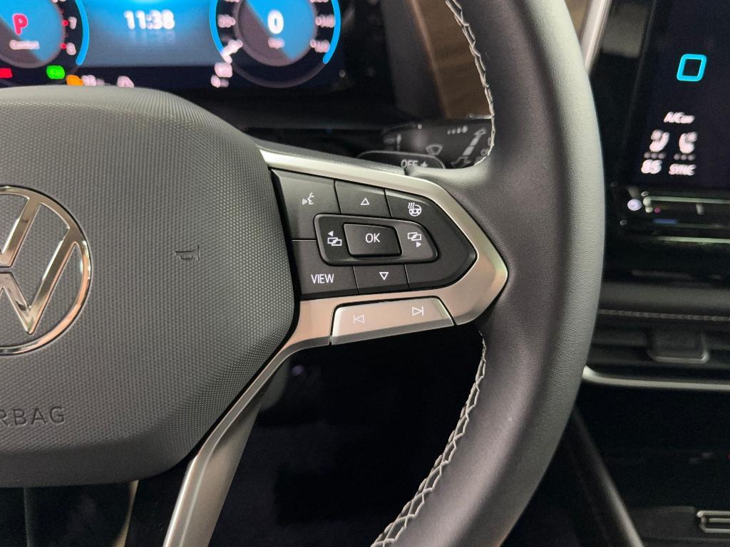 new 2026 Volkswagen Atlas car, priced at $45,375