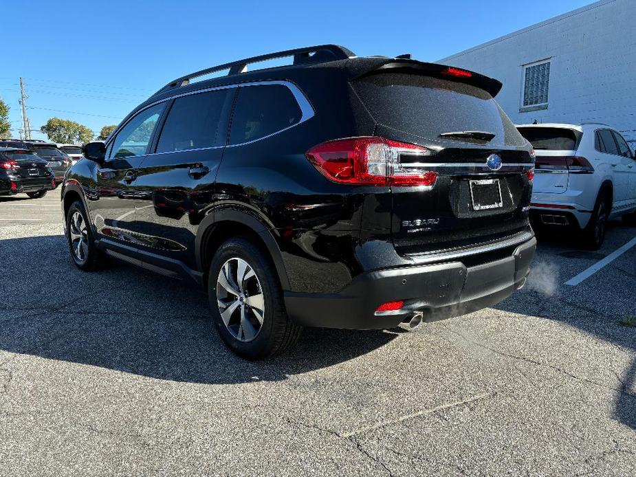 new 2024 Subaru Ascent car, priced at $38,060